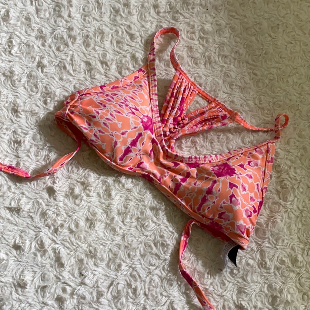 Baiting suit top